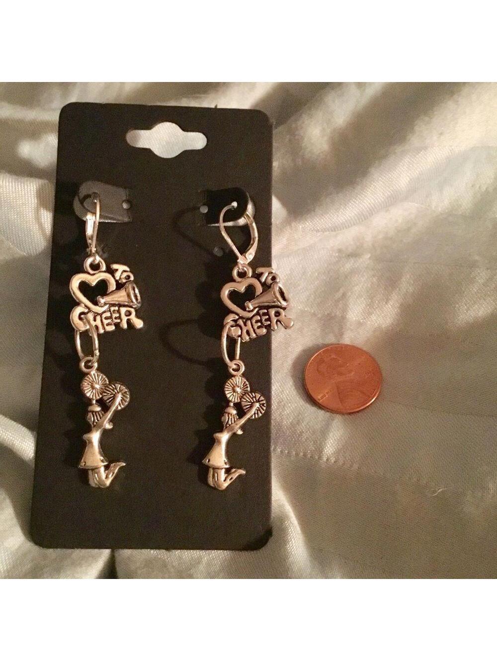 Cheer Cheer Earrings
